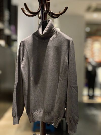 【Cashmere Silk Turtle Sweater 】637/1TB*108画像1