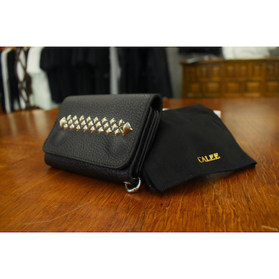【STUDS LEATHER FLAP HALF WALLET】21AW014LAL*121画像1